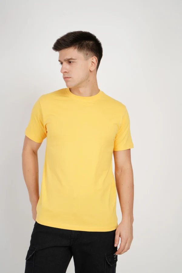 regular t-shirt