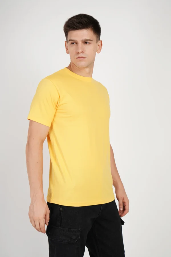 regular t-shirt